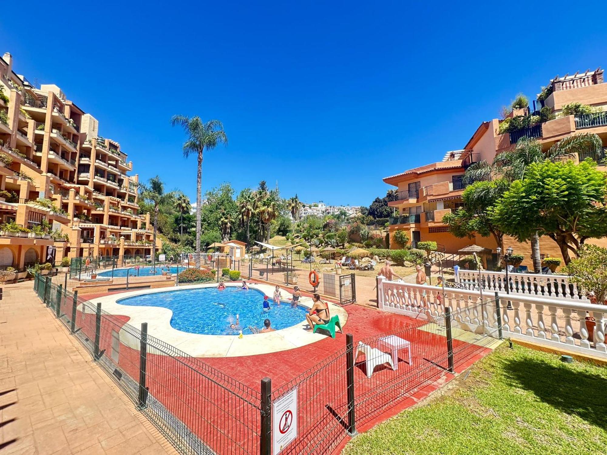 Sol Y Mar Fuengirola Apartment Exterior photo